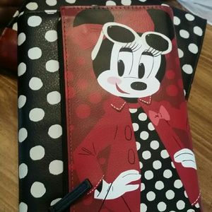 Disney Store, notebook